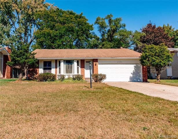 front view for 25030 Thorndyke St, Southfield, Mi. 48033