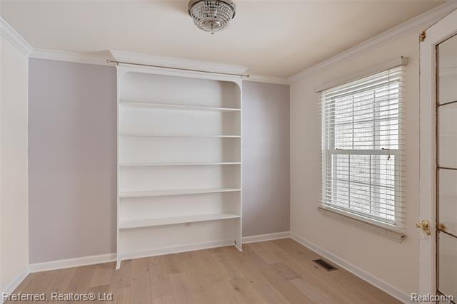 Builiding view twenty one for 45377 Twining, Canton, MI. 48187