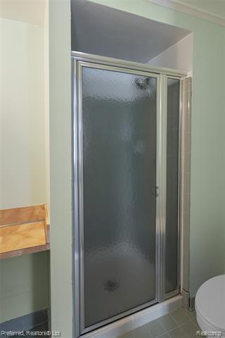 Builiding view twenty seven for 45377 Twining, Canton, MI. 48187