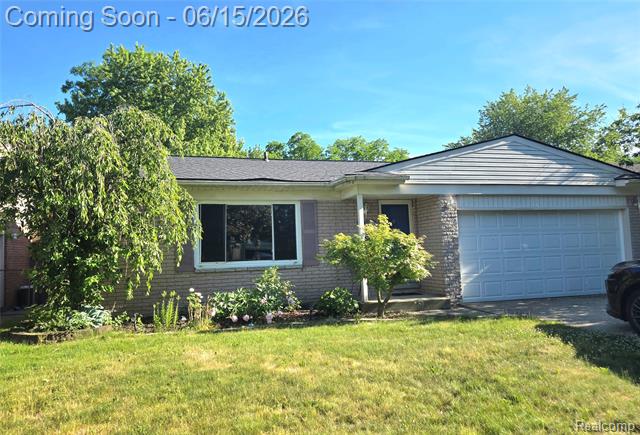 front view for 39857 John, Canton, Mi. 48187