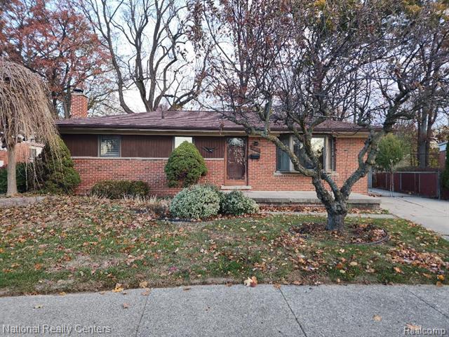 front view for 34014 Kennedy, Westland, Mi. 48185