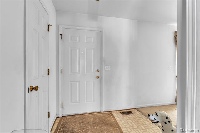 Builiding view four for 33838 Whitewood, Westland, MI. 48185