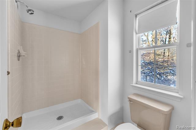 Builiding view thirty one for 33838 Whitewood, Westland, MI. 48185