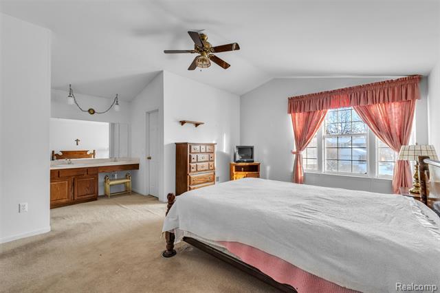 Builiding view twenty eight for 33838 Whitewood, Westland, MI. 48185