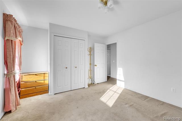 Builiding view twenty six for 33838 Whitewood, Westland, MI. 48185