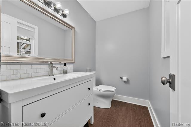 Builiding view seven for 43751 Oakbrook, Canton, MI. 48187