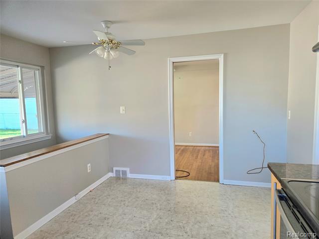 Builiding view nineteen for 7872 Ritz, Westland, MI. 48185