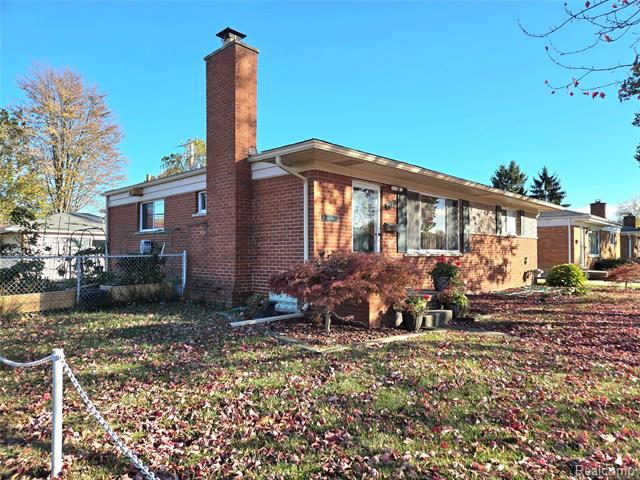 Builiding view one for 7872 Ritz, Westland, MI. 48185