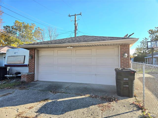 Builiding view seven for 7872 Ritz, Westland, MI. 48185