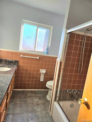 Builiding view twenty three for 7872 Ritz, Westland, MI. 48185