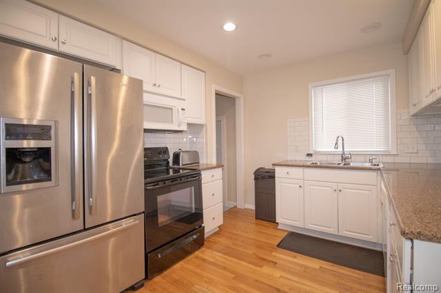 Builiding view eleven for 8225 N Hubbard, Westland, MI. 48185