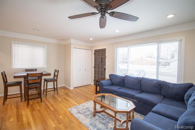 Builiding view six for 8225 N Hubbard, Westland, MI. 48185