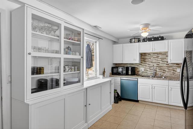 Builiding view nine for 8815 Marlowe, Plymouth, MI. 48170