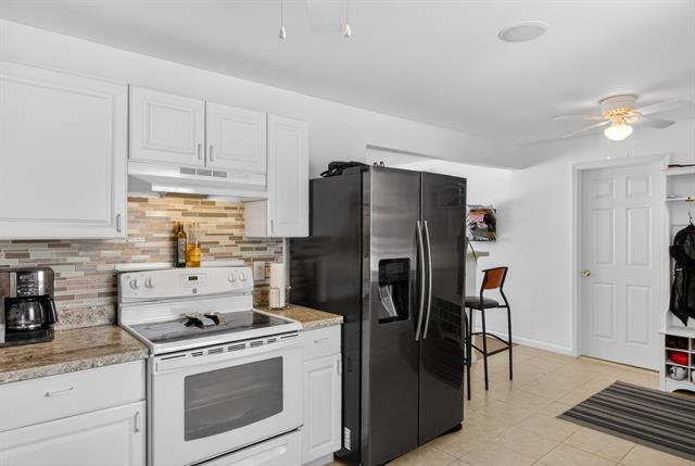 Builiding view ten for 8815 Marlowe, Plymouth, MI. 48170