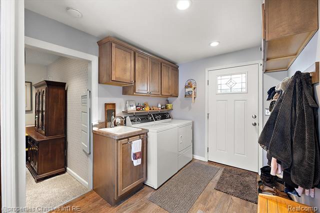 Builiding view seven for 9005 Marlowe, Plymouth, MI. 48170