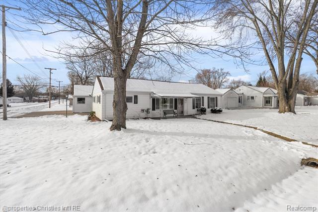 Builiding view thirty for 9005 Marlowe, Plymouth, MI. 48170