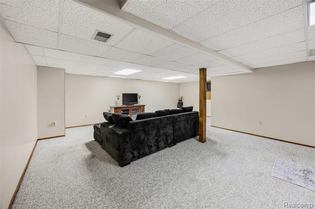 Builiding view twenty six for 38750 Grandon, Livonia, MI. 48150