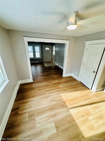 Builiding view eight for 23084 Berdeno, Hazel Park, MI. 48030