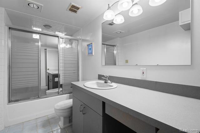 Builiding view twenty eight for 33632 Cindy, Livonia, MI. 48150