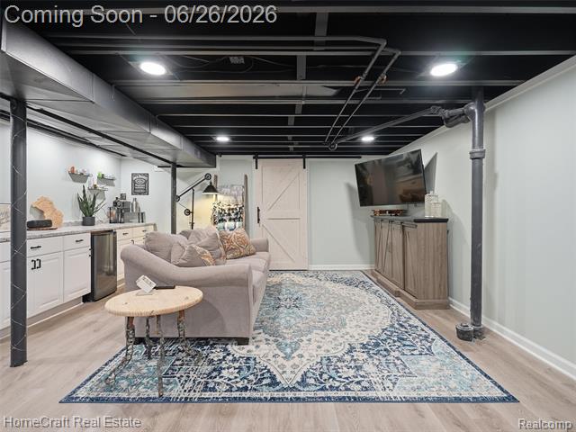 Builiding view twenty two for 9338 Florida, Livonia, MI. 48150