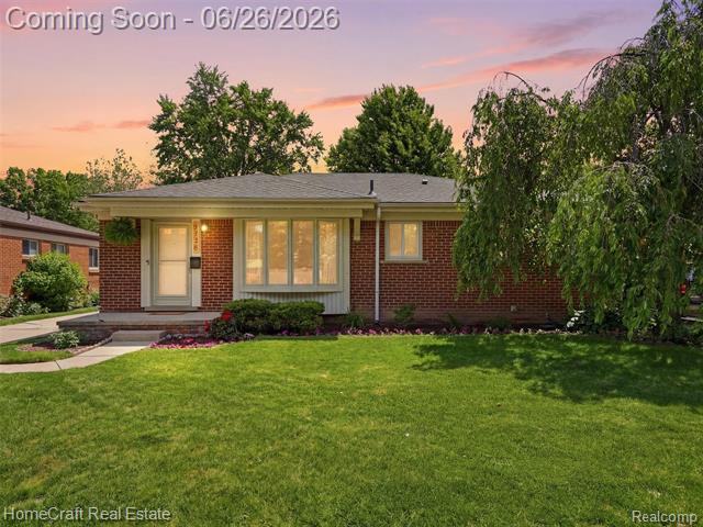 front view for 9338 Florida, Livonia, Mi. 48150