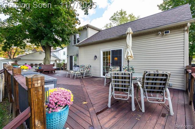 Builiding view thirty eight for 9911 Ingram, Livonia, MI. 48150