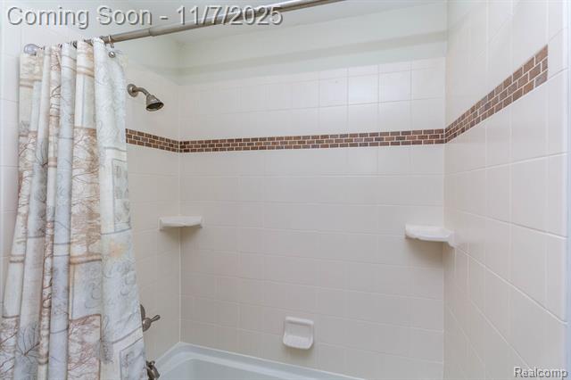 Builiding view twenty seven for 9911 Ingram, Livonia, MI. 48150