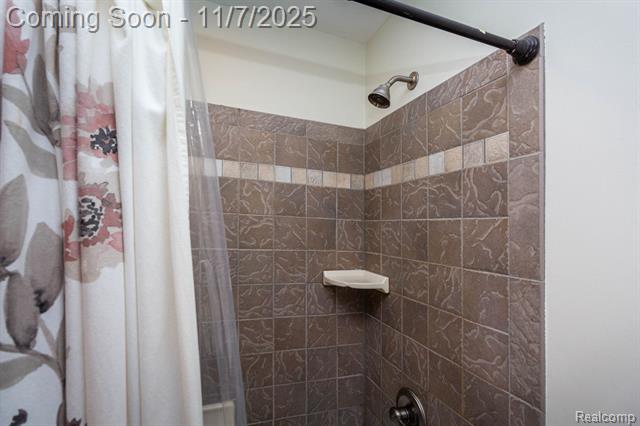 Builiding view twenty three for 9911 Ingram, Livonia, MI. 48150