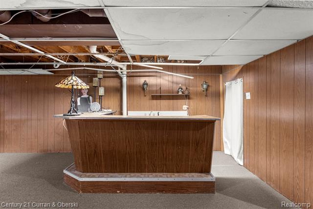 Builiding view nineteen for 35158 Parkdale, Livonia, MI. 48150