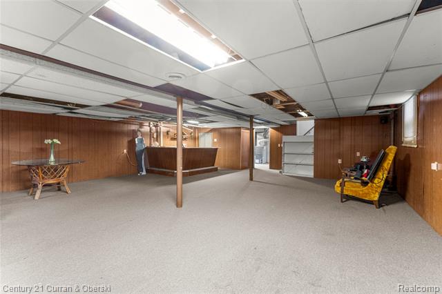 Builiding view twenty for 35158 Parkdale, Livonia, MI. 48150