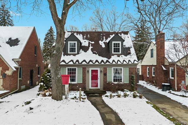 Builiding view twenty seven for 11009 Melrose, Livonia, MI. 48150