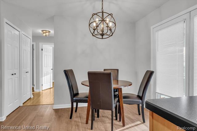 Builiding view eight for 35429 Elmira, Livonia, MI. 48150