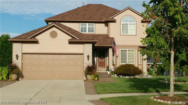 front view for 33681 Elmira, Livonia, Mi. 48150