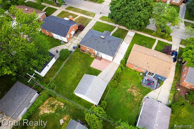 Builiding view thirty six for 11441 Brookfield, Livonia, MI. 48150