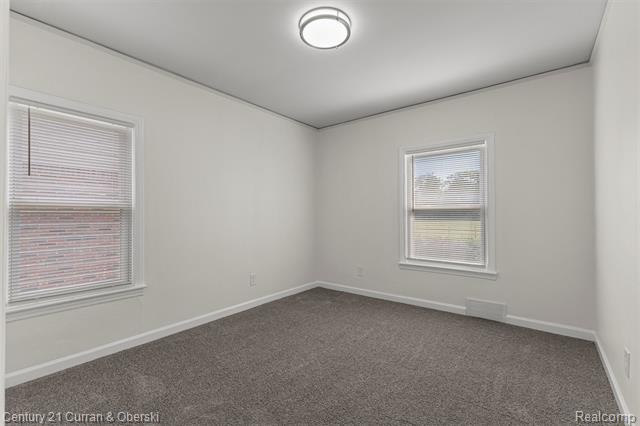 Builiding view eleven for 6719 Parkland, Dearborn Heights, MI. 48127