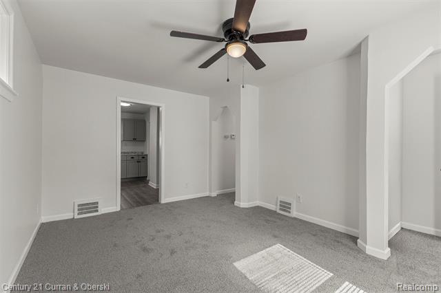 Builiding view four for 6719 Parkland, Dearborn Heights, MI. 48127