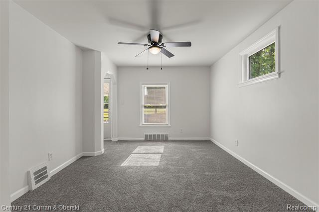 Builiding view one for 6719 Parkland, Dearborn Heights, MI. 48127