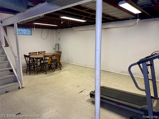 Builiding view twelve for 28710 Bridge, Garden City, MI. 48135