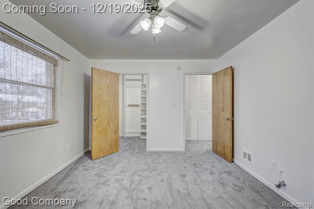 Builiding view eighteen for 6958 Town, Dearborn Heights, MI. 48127