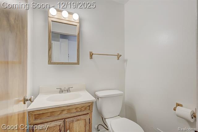 Builiding view fifteen for 6958 Town, Dearborn Heights, MI. 48127