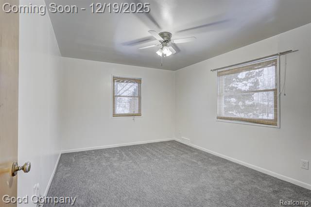 Builiding view sixteen for 6958 Town, Dearborn Heights, MI. 48127