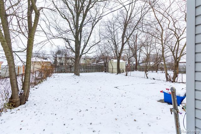 Builiding view twenty four for 7420 Cavell, Westland, MI. 48185