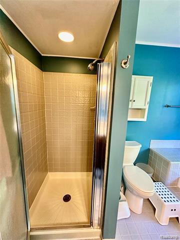 Builiding view eighteen for 24397 Venice, Novi, MI. 48374