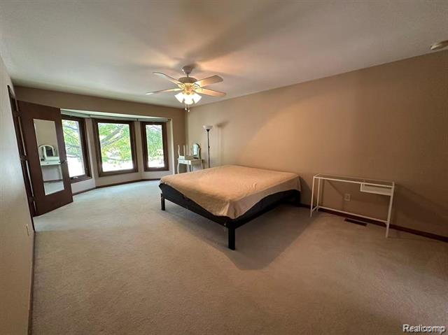 Builiding view fifteen for 24397 Venice, Novi, MI. 48374