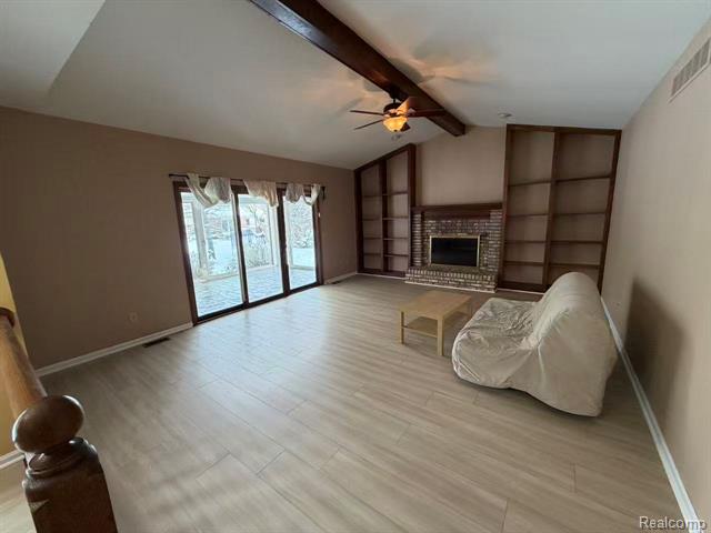 Builiding view nine for 24397 Venice, Novi, MI. 48374