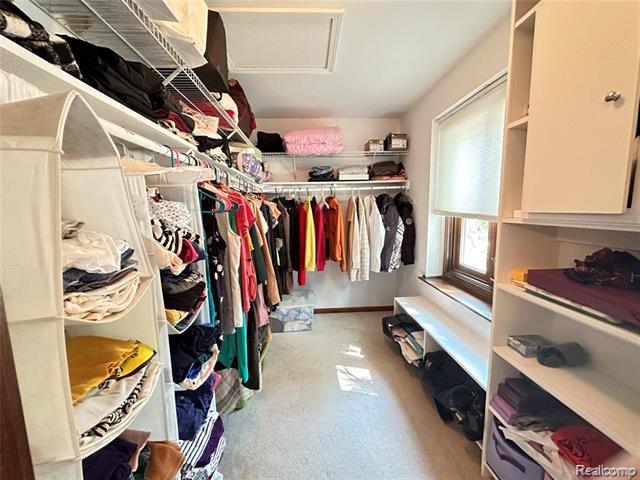 Builiding view sixteen for 24397 Venice, Novi, MI. 48374