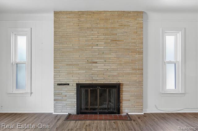 Builiding view six for 7420 Drexel, Dearborn Heights, MI. 48127