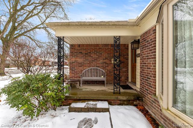 Builiding view twenty seven for 7941 Charlesworth, Dearborn Heights, MI. 48127