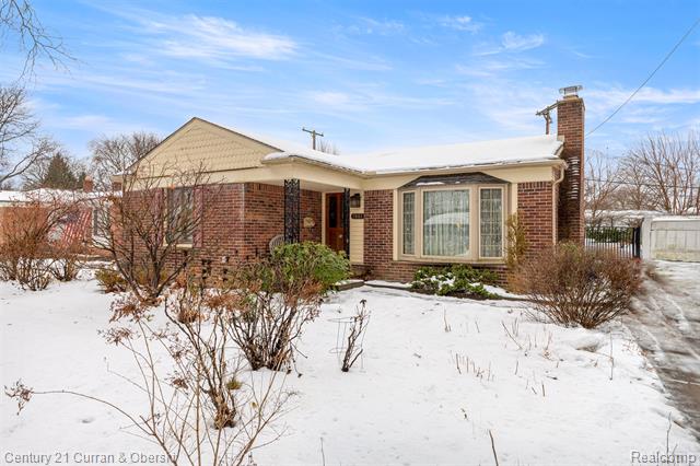 Builiding view two for 7941 Charlesworth, Dearborn Heights, MI. 48127