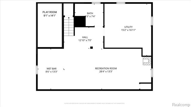 Builiding view thirty three for 8271 Arnold, Dearborn Heights, MI. 48127